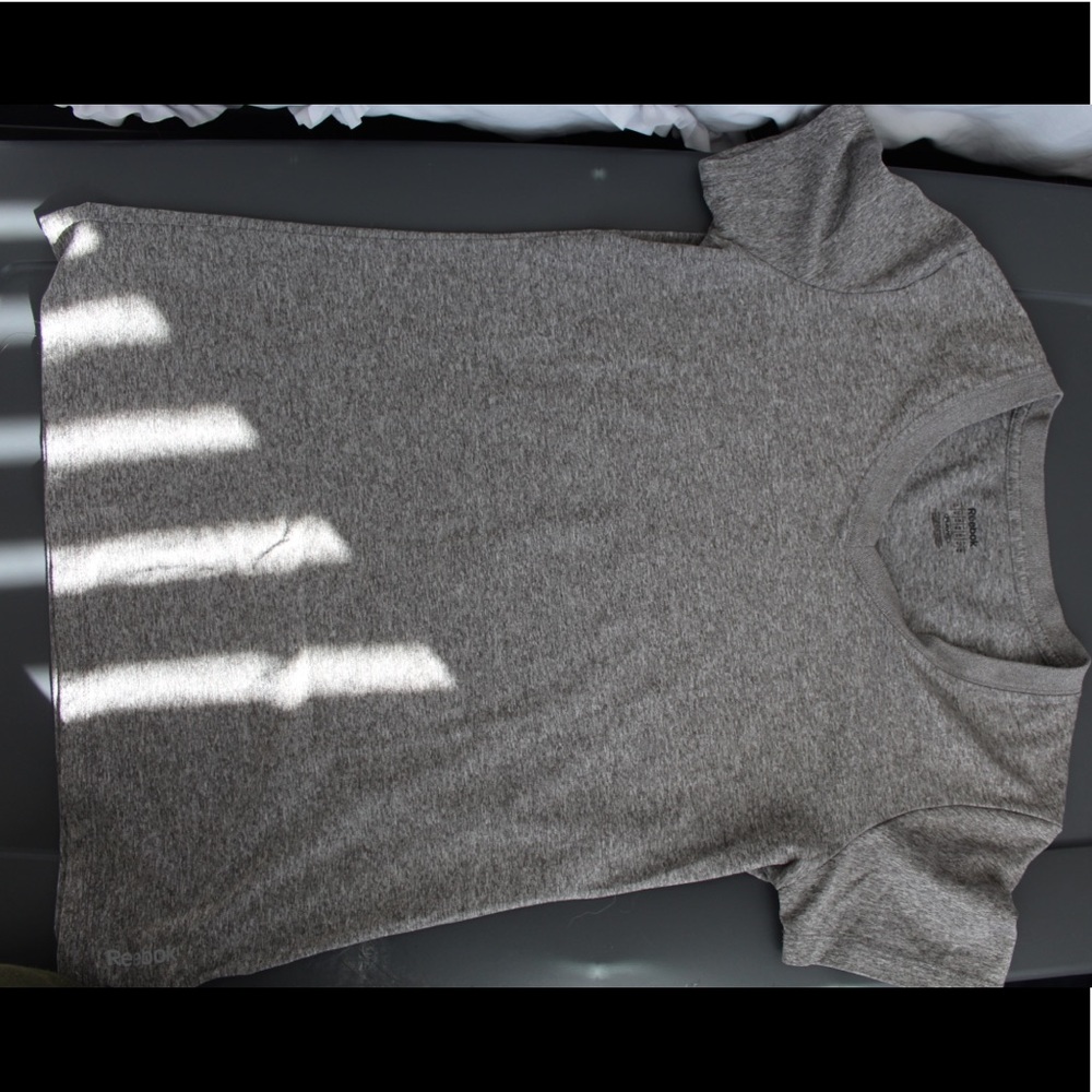 Reebok athletic tee